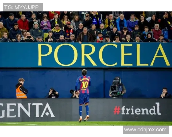 梅西再创纪录助力巴黎获胜,法甲争冠形势愈加激烈 梅西再创纪录助力巴黎获胜,法甲争冠形势愈加激烈